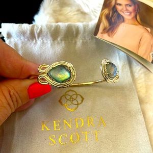 Kendra Scott Andy bracelet gold with abalone stones